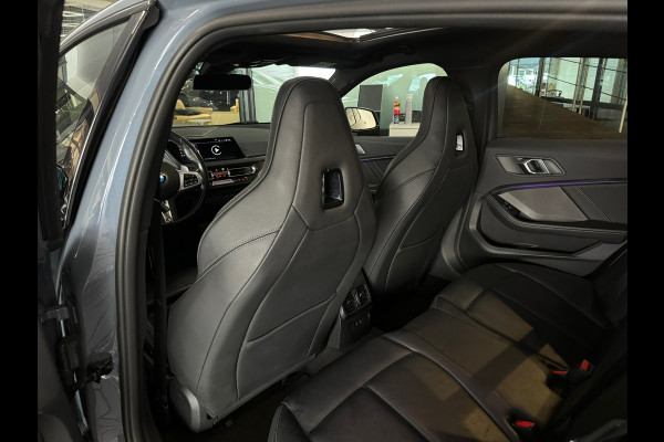 BMW 1-serie M135i xDrive High Executive Pano|Memory|HuD|H/K