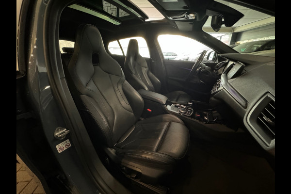 BMW 1-serie M135i xDrive High Executive Pano|Memory|HuD|H/K