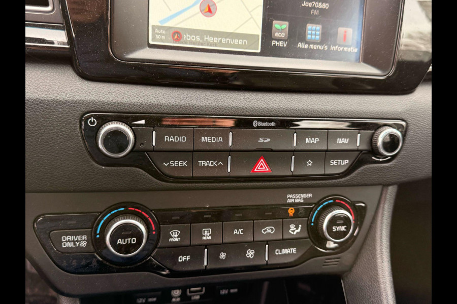 Kia Niro 1.6 GDi PHEV DynamicLine 141pk Trekhaak | Adaptieve Cruise | Stoelverwarming | Achteruitrijcamera | Navigatie