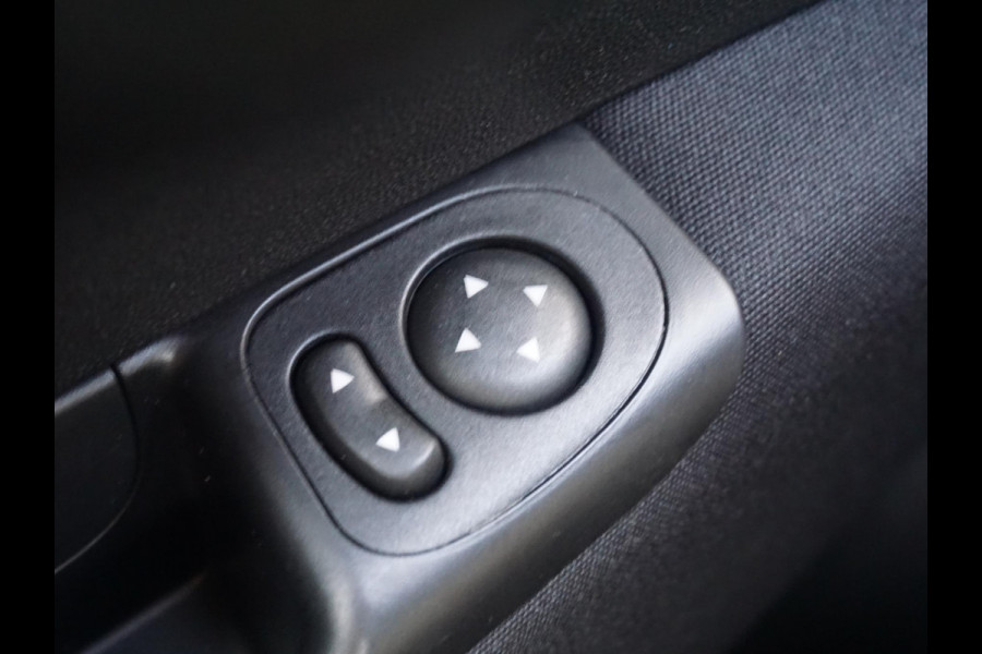 Fiat 500C 1.0 Hybrid RED Cabriolet