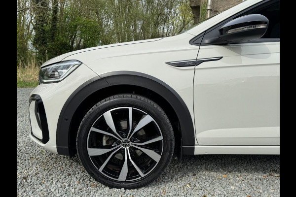 Volkswagen Taigo TSI 110PK DSG R-LINE BUSINESS IQ-LIGHT/CARPLAY/PANORAMADAK