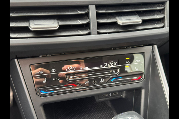 Volkswagen Taigo TSI 110PK DSG R-LINE BUSINESS IQ-LIGHT/CARPLAY/PANORAMADAK