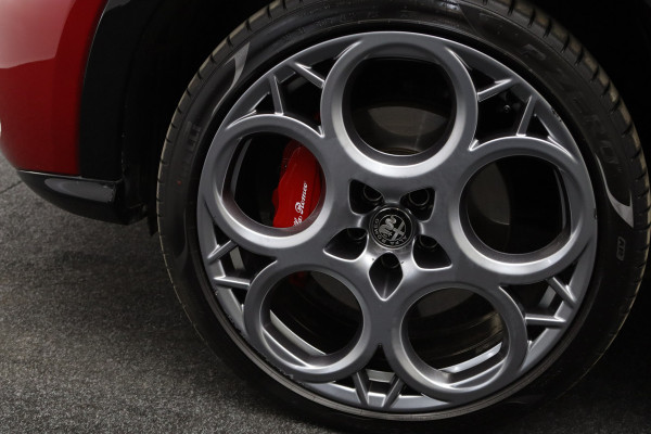 Alfa Romeo Tonale 1.3T PHEV 281 PK Edizione Speciale, Camera, Adap. Cruise Control, Dynamic Suspension