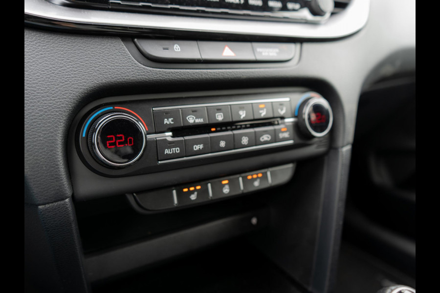 Kia Ceed Sportswagon 1.5 T-GDi GT-Line | Stoel en stuurverwarming | Schuifkanteldak | Afneembare Trekhaak |