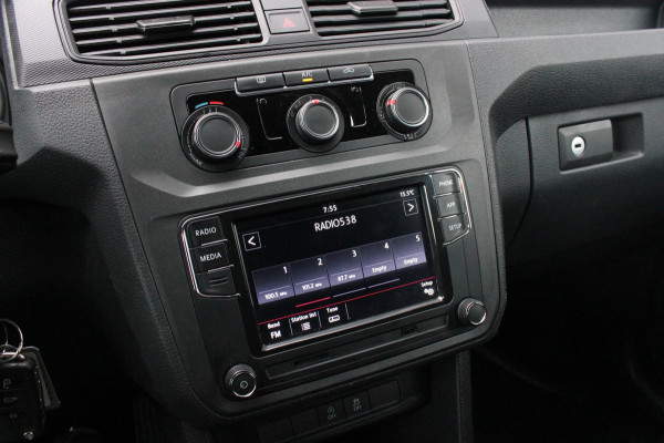 Volkswagen Caddy 2.0 TDI 185PK JB-EDITION / FULL BLACK / SCHROEFSET / LEDEREN BEKLEDING / NIEUWSTAAT / ELEK-PAKKET / AIRCO / APPLE