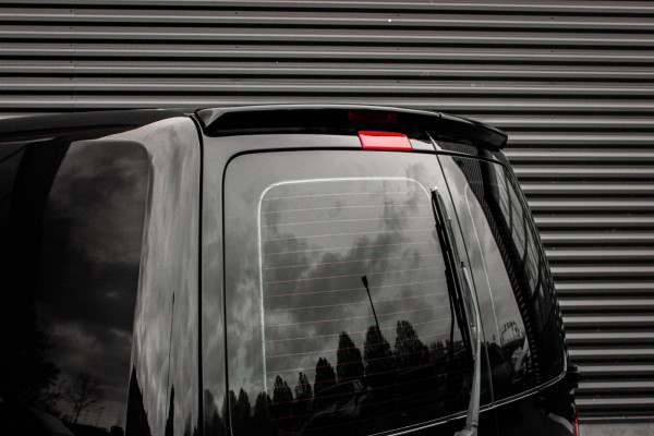 Volkswagen Caddy 2.0 TDI 185PK JB-EDITION / FULL BLACK / SCHROEFSET / LEDEREN BEKLEDING / NIEUWSTAAT / ELEK-PAKKET / AIRCO / APPLE