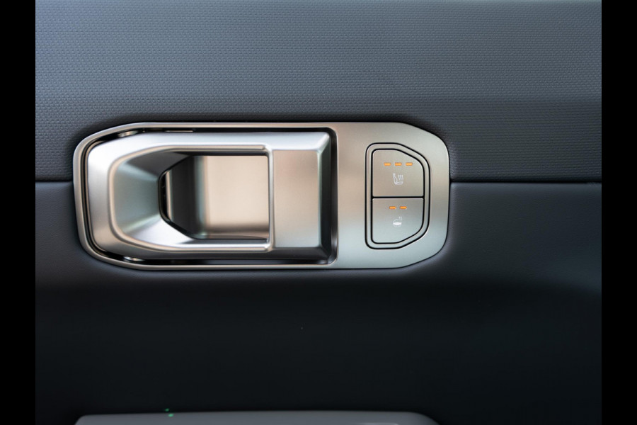 Kia EV4 Plus Advanced 58.3 kWh | DIRECT LEVERBAAR | Schuifkanteldak | Navigatie | Stoel en stuurverwarming | H&K | Elektrische achterklep