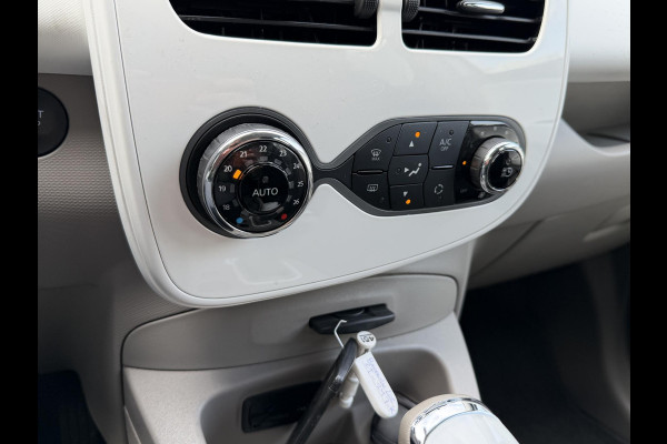 Renault ZOE R90 LIFE KOOP-ACCU-SOH 91% BI-TONE GARANTIE 2029* NAVIGATIE . APPLE CARPLAY & ANDRIOD AUTO . 1 EIGENAAR .