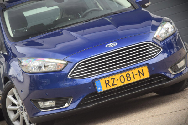Ford Focus 1.5 Titanium CAMERA/APPLE CARPLAY/VERWARMDE VOORRUIT
