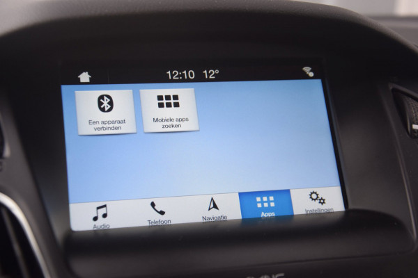 Ford Focus 1.5 Titanium CAMERA/APPLE CARPLAY/VERWARMDE VOORRUIT
