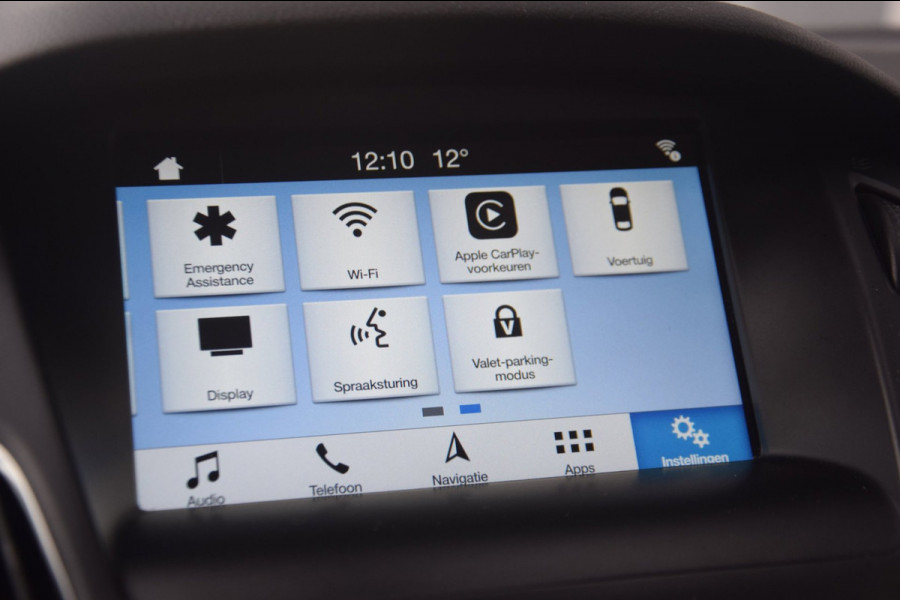 Ford Focus 1.5 Titanium CAMERA/APPLE CARPLAY/VERWARMDE VOORRUIT