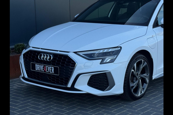Audi A3 Sportback 40 TFSI e 3x S Line FULL PANO NAVI CAMERA LEDER LED SPORTVELGEN