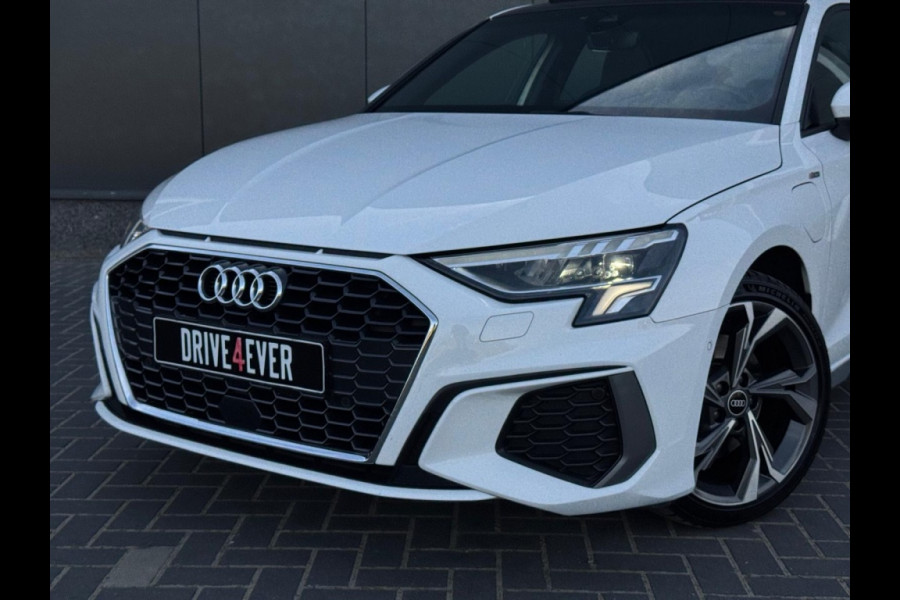 Audi A3 Sportback 40 TFSI e 3x S Line FULL PANO NAVI CAMERA LEDER LED SPORTVELGEN