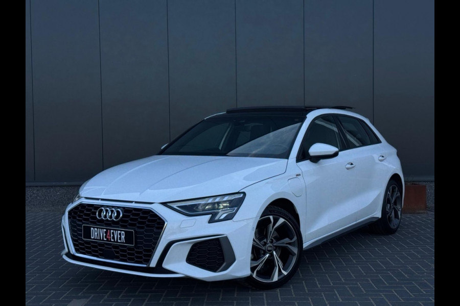 Audi A3 Sportback 40 TFSI e 3x S Line FULL PANO NAVI CAMERA LEDER LED SPORTVELGEN