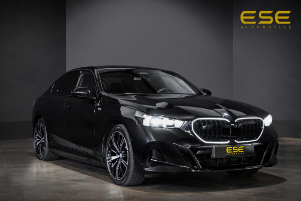 BMW 5 Serie 530e M Sport Edition | Panorama | H&K | Matrix/Led