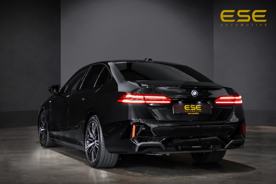 BMW 5 Serie 530e M Sport Edition | Panorama | H&K | Matrix/Led