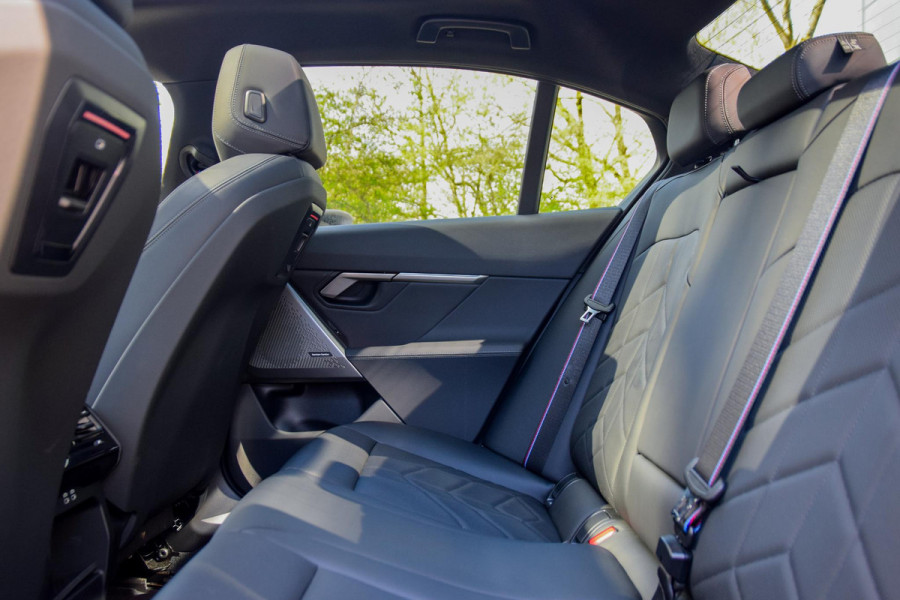 BMW 5 Serie 530e M Sport Edition | Panorama | H&K | Matrix/Led