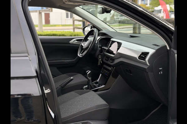 Volkswagen T-Cross 1.0 TSI Life | Navi, Carplay/Android, PDC, Cruise, Stoelverw., Climate, Afn. Trekhaak |