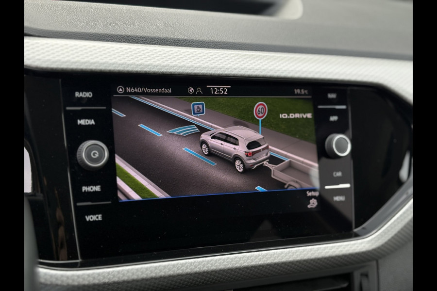 Volkswagen T-Cross 1.0 TSI Life | Navi, Carplay/Android, PDC, Cruise, Stoelverw., Climate, Afn. Trekhaak |