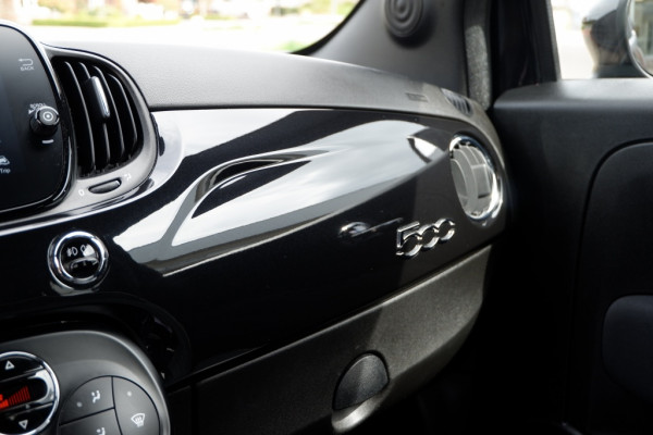 Fiat 500 1.0 Hybr. Rockstar / INCL. 12 mnd BOVAG / NAVI