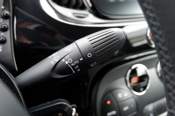 Fiat 500 1.0 Hybr. Rockstar / INCL. 12 mnd BOVAG / NAVI