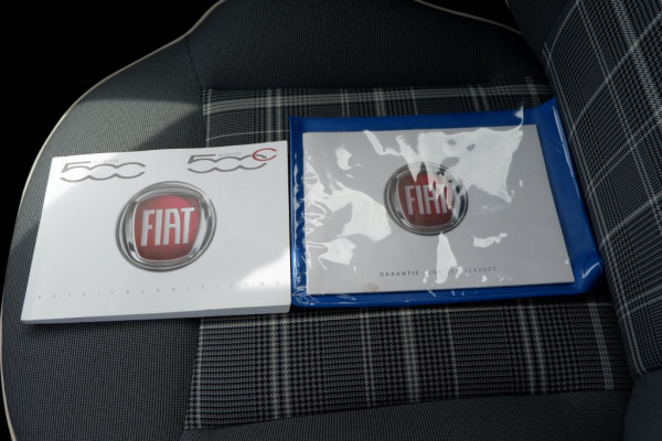 Fiat 500 1.0 Hybr. Rockstar / INCL. 12 mnd BOVAG / NAVI