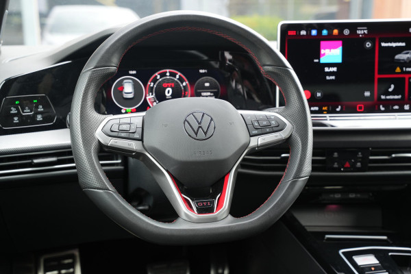 Volkswagen Golf 2.0 TSI GTI Facelift IQ LED Sfeerverlichting Harman/Kardon Carplay Stuurverw. 19"LM