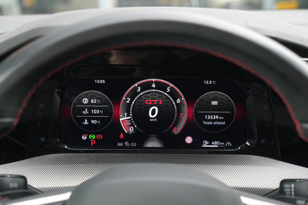 Volkswagen Golf 2.0 TSI GTI Facelift IQ LED Sfeerverlichting Harman/Kardon Carplay Stuurverw. 19"LM