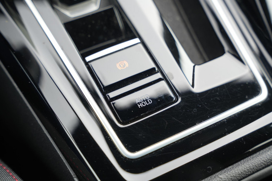 Volkswagen Golf 2.0 TSI GTI Facelift IQ LED Sfeerverlichting Harman/Kardon Carplay Stuurverw. 19"LM