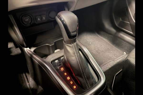 Suzuki Swift 1.2 Style Smart Hybrid NAVI/LED/DAB/CARPLAY/CAM/ECC/PDC/CRUISE///