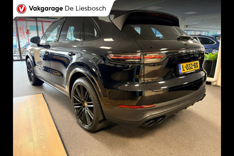 Porsche Cayenne 2.9 S / 444 pk / Pano / stoelen 14 voudig / Leder / Navigatie / Bose / camera / 22 inch