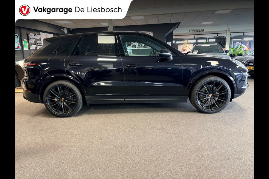 Porsche Cayenne 2.9 S / 444 pk / Pano / stoelen 14 voudig / Leder / Navigatie / Bose / camera / 22 inch