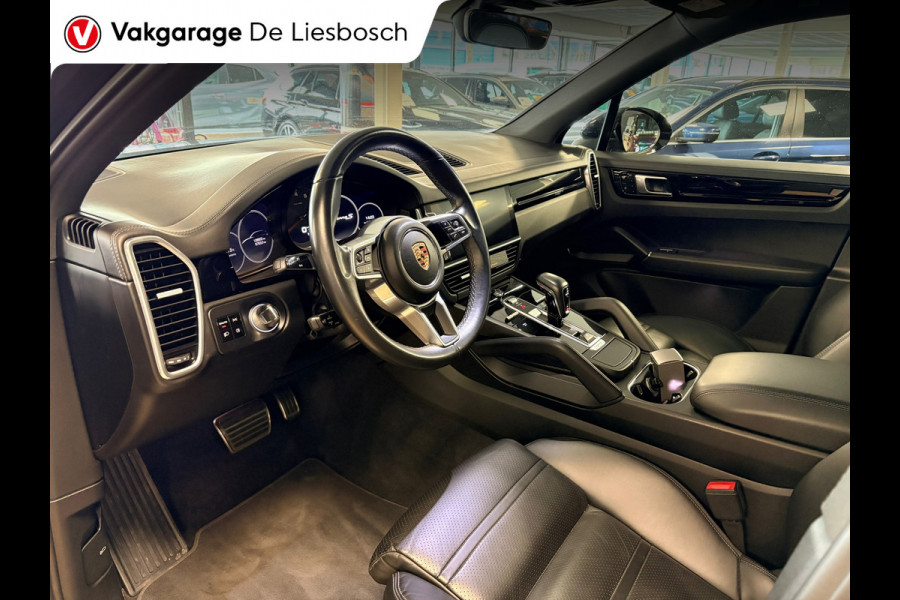 Porsche Cayenne 2.9 S / 444 pk / Pano / stoelen 14 voudig / Leder / Navigatie / Bose / camera / 22 inch