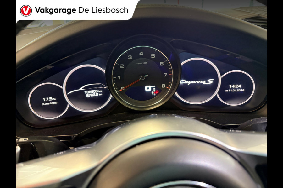 Porsche Cayenne 2.9 S / 444 pk / Pano / stoelen 14 voudig / Leder / Navigatie / Bose / camera / 22 inch