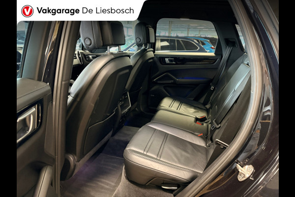 Porsche Cayenne 2.9 S / 444 pk / Pano / stoelen 14 voudig / Leder / Navigatie / Bose / camera / 22 inch