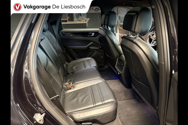 Porsche Cayenne 2.9 S / 444 pk / Pano / stoelen 14 voudig / Leder / Navigatie / Bose / camera / 22 inch