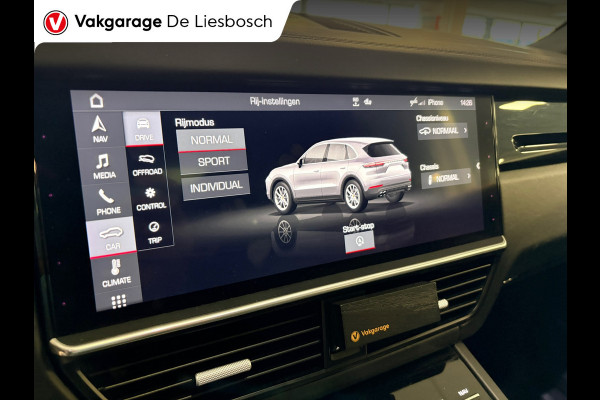 Porsche Cayenne 2.9 S / 444 pk / Pano / stoelen 14 voudig / Leder / Navigatie / Bose / camera / 22 inch