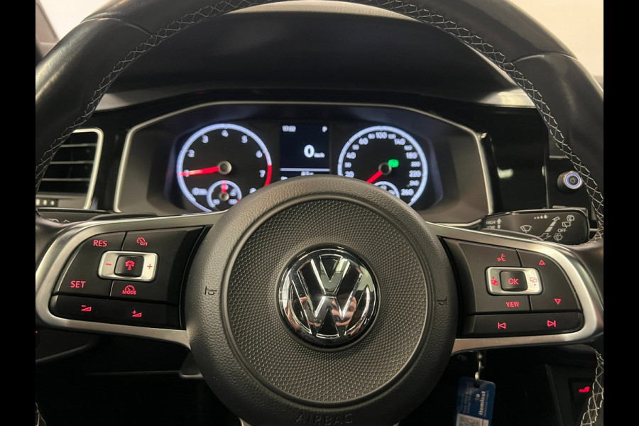 Volkswagen Polo 1.0 TSI Highline / R-Line / Pano / NL-auto / 18" LM