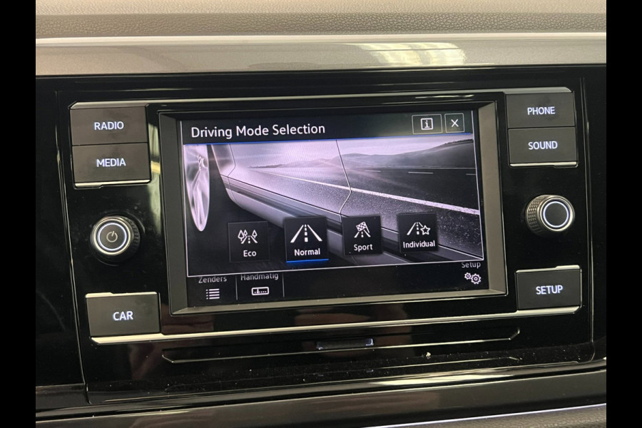 Volkswagen Polo 1.0 TSI Highline / R-Line / Pano / NL-auto / 18" LM