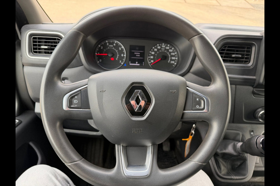 Renault Master T35 2.3 dCi 150PK L2H2 Energy Work Edition / Camera / Trekhaak / 3 zits / Navi met app connect