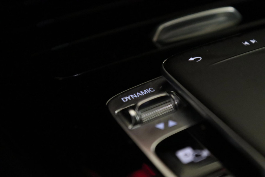 Mercedes-Benz A-Klasse 250 4MATIC Edition 1 /PANO/CARPLAY/SFEER/BURM/ACC/BOMVOL!