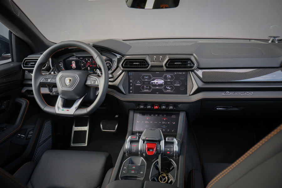 Lamborghini Urus SE 4.0 V8 Hybrid | AKRAPOVIC | BTW-AUTO | FULL PPF + WRAP | B&O 3D ADVANCED | ACC | LAMBORGHINI EYE | HUD | 4-WIELSTURING