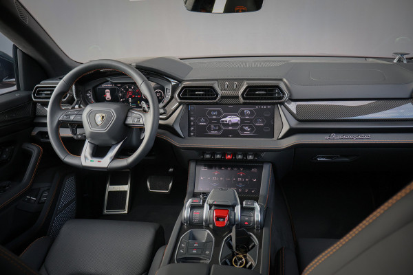 Lamborghini Urus SE 4.0 V8 Hybrid | AKRAPOVIC | BTW-AUTO | B&O 3D ADVANCED | ACC | LAMBORGHINI EYE | HUD | 4-WIELSTURING