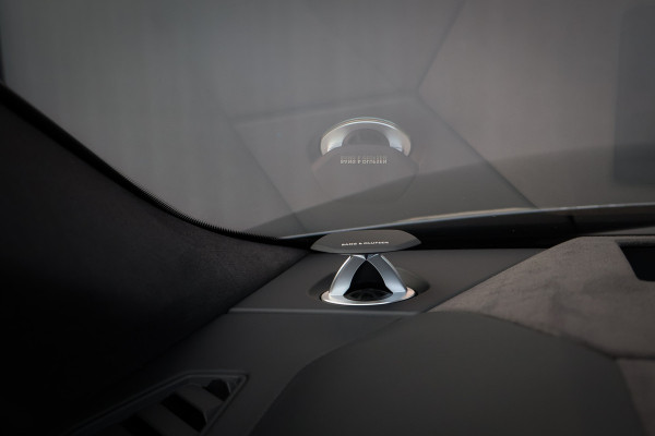 Lamborghini Urus SE 4.0 V8 Hybrid | AKRAPOVIC | BTW-AUTO | B&O 3D ADVANCED | ACC | LAMBORGHINI EYE | HUD | 4-WIELSTURING