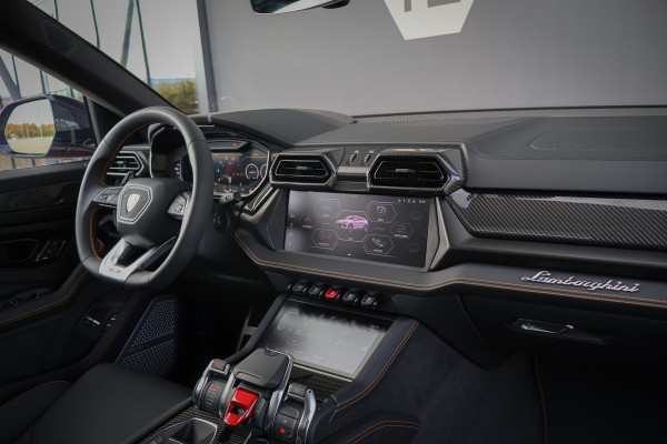 Lamborghini Urus SE 4.0 V8 Hybrid | AKRAPOVIC | BTW-AUTO | B&O 3D ADVANCED | ACC | LAMBORGHINI EYE | HUD | 4-WIELSTURING