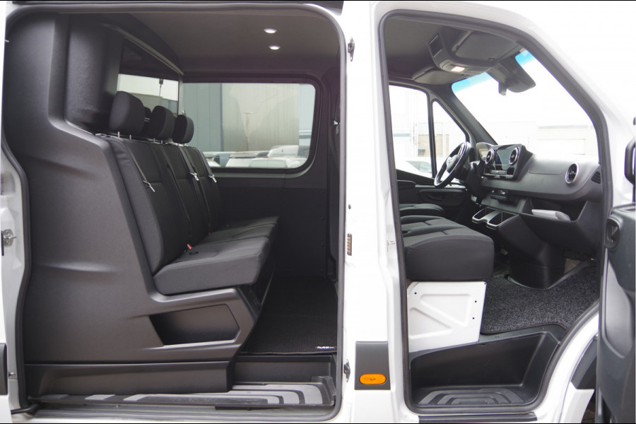 Mercedes-Benz Sprinter 319 3.0 CDI V6 L2H1 DC-6P, 3.5T TREKHAAK, LED, ADAPT. CRUISE, MBUX 10'', CAMERA, NAVI, GEVEERDE STOEL, DUBBELE CABINE, DUBBEL CA