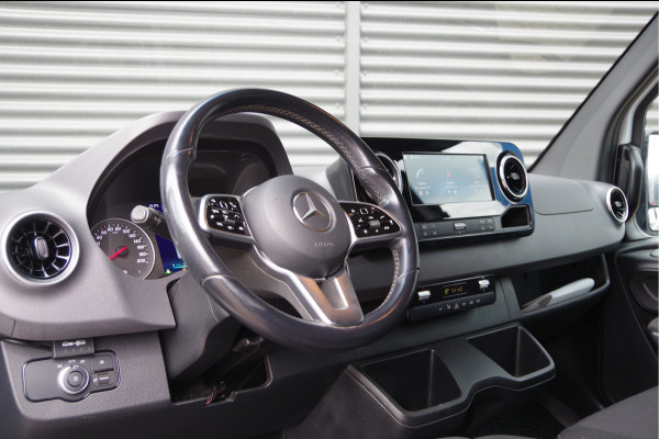 Mercedes-Benz Sprinter 319 3.0 CDI V6 L2H1 DC-6P, 3.5T TREKHAAK, LED, ADAPT. CRUISE, MBUX 10'', CAMERA, NAVI, GEVEERDE STOEL, DUBBELE CABINE, DUBBEL CA