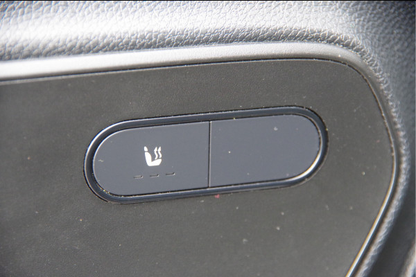 Mercedes-Benz Sprinter 319 3.0 CDI V6 L2H1 DC-6P, 3.5T TREKHAAK, LED, ADAPT. CRUISE, MBUX 10'', CAMERA, NAVI, GEVEERDE STOEL, DUBBELE CABINE, DUBBEL CA