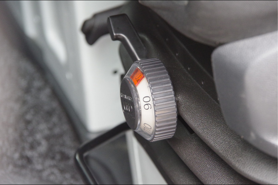 Mercedes-Benz Sprinter 319 3.0 CDI V6 L2H1 DC-6P, 3.5T TREKHAAK, LED, ADAPT. CRUISE, MBUX 10'', CAMERA, NAVI, GEVEERDE STOEL, DUBBELE CABINE, DUBBEL CA