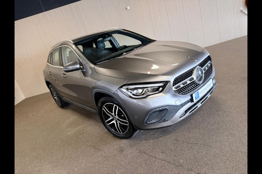Mercedes-Benz GLA 200 Progressive-CAMERA-APPLE CARPLAY-ECC-STOELCOMFORT-COMPLEET